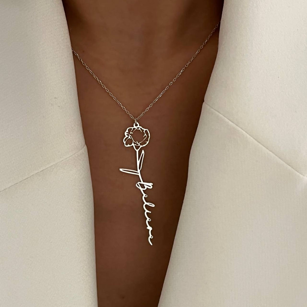 NELKE NAMESKETTE aus 925 Silber - Eleganter Halskette - AURIME