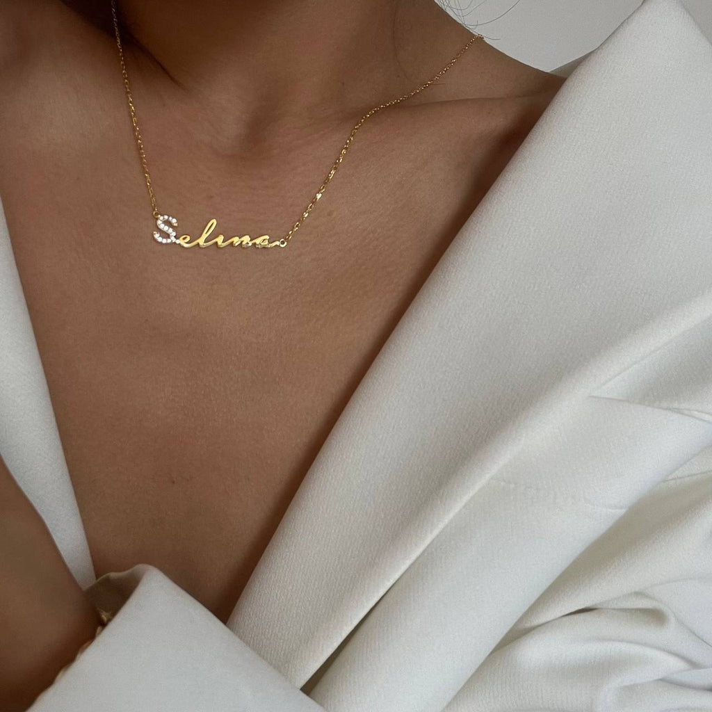 WAAGERECHTE ZIRKONIA SIGNATUR NAMENSKETTE aus 925 Silber - Eleganter Halskette - AURIME