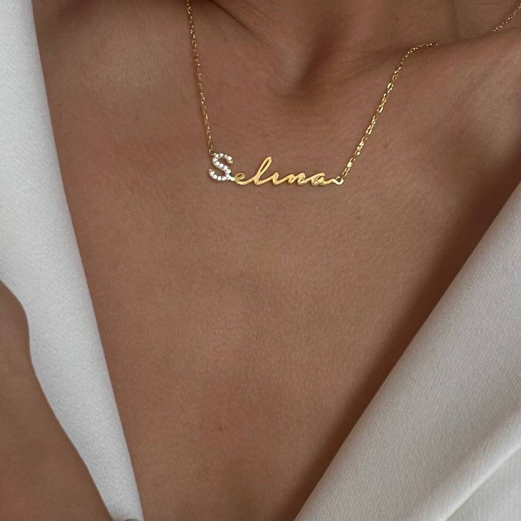 WAAGERECHTE ZIRKONIA SIGNATUR NAMENSKETTE aus 925 Silber - Eleganter Halskette - AURIME