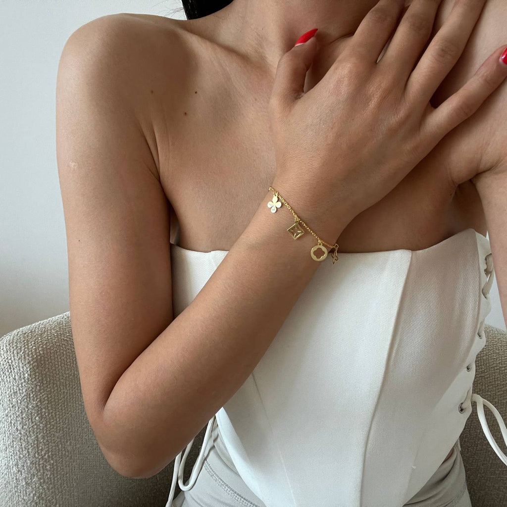 Elenora Charm Armband (7067554611245)