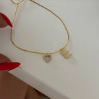 MINI ZIRKONIA HERZ HALSKETTE MIT INITALIEN aus 925 Silber - Eleganter Halskette - AURIME