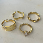 WAVE DESIGN ZIRKONIA RING aus 925 Silber - Eleganter Ring - AURIME